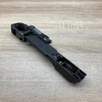 80611 AV600 80611AV600  Front door exterior handle/bracket Nissan Primera
