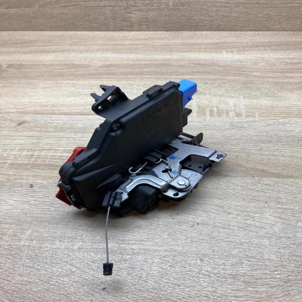 3D1837016AC   Front door lock Volkswagen Golf Plus