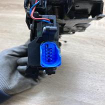 3D1837016AC   Front door lock Volkswagen Golf Plus