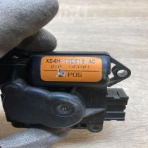 XS4H 19E616 AC XS4H19E616AC  Air flap motor/actuator Ford Focus