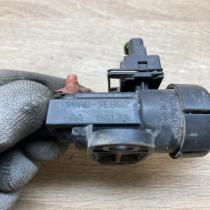 98AB 9E882 AA 98AB9E882AA  Vacuum valve Ford Focus