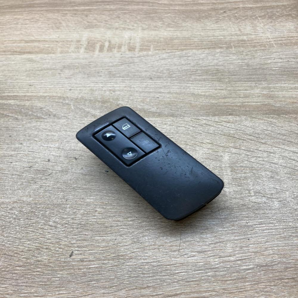 24453571   Electric window control switch Opel Signum
