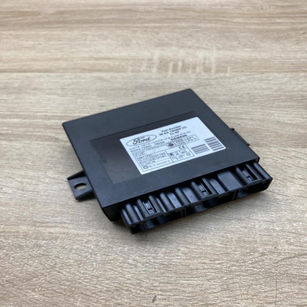 98AG15K600DD   Comfort/convenience module Ford Focus