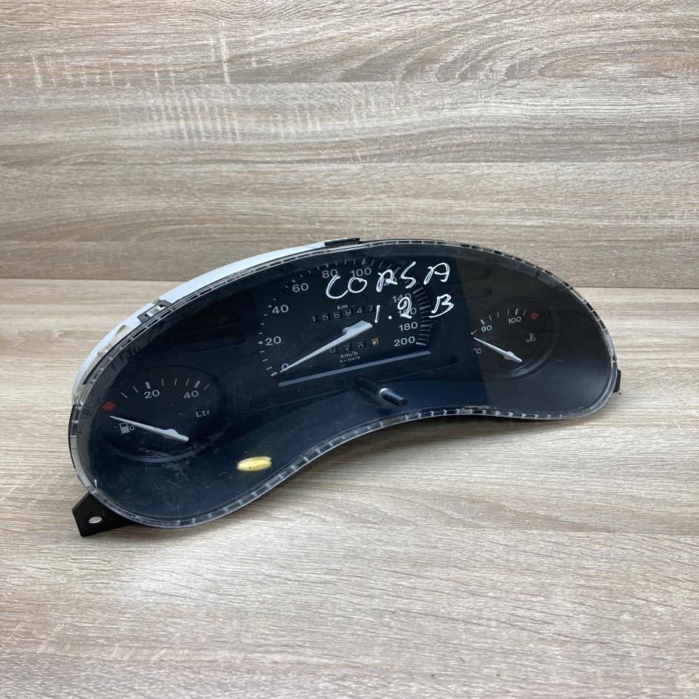 81117905 90534388 87001331 Speedometer (instrument cluster) Opel Corsa B