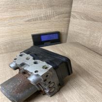 3D16 0016 D16AF7423  ABS Pump Toyota Avensis T220