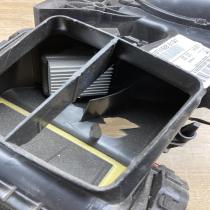 A16683000086 9304050  Interior heater climate box assembly housing Mercedes-Benz