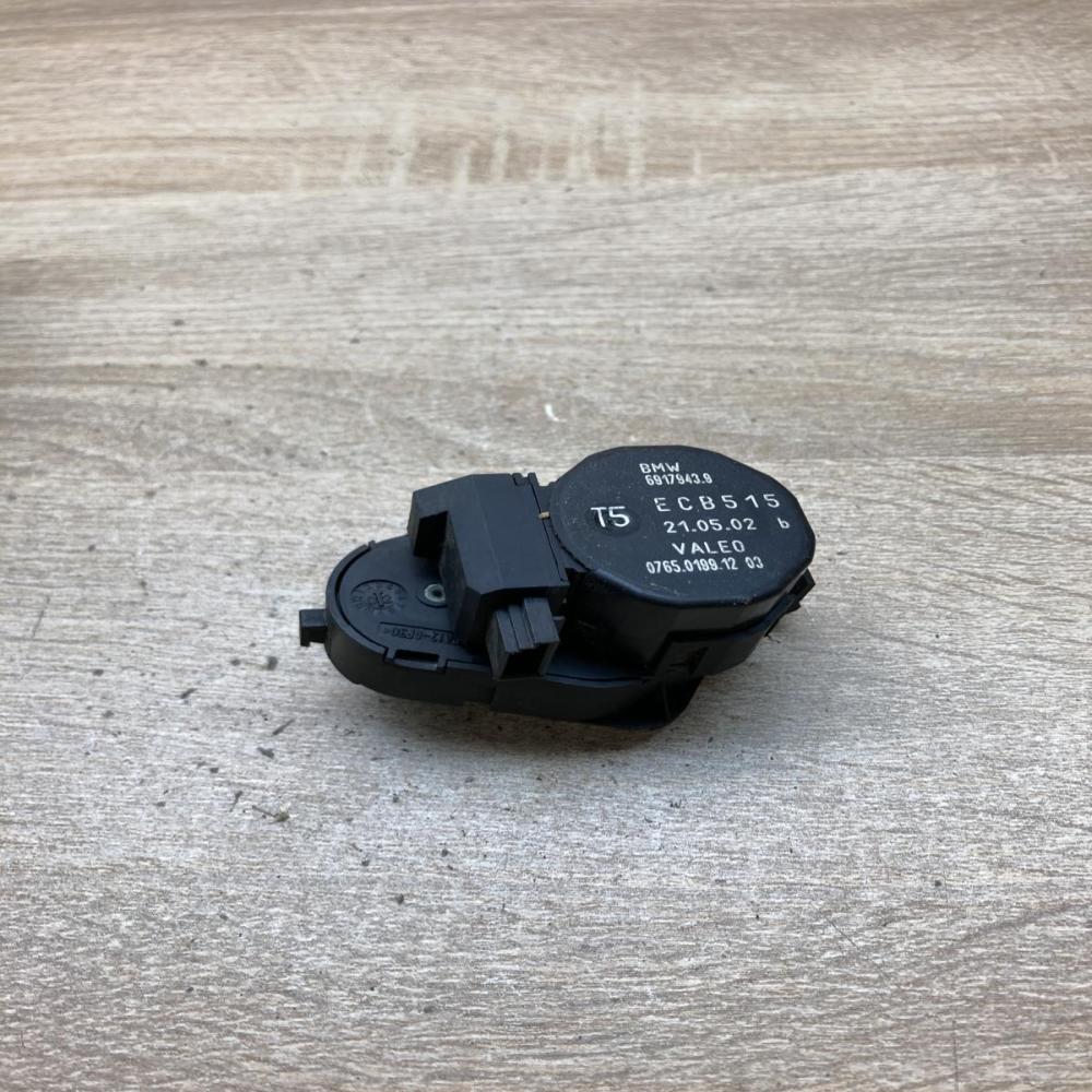 6917943   Air flap motor/actuator BMW 5 E39