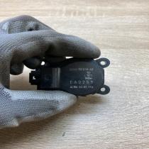 3M5H 19E616 AB 3M5H19E616AB  Air flap motor/actuator Ford Mondeo Mk III