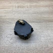 8391380   Air flap motor/actuator BMW 7 E38