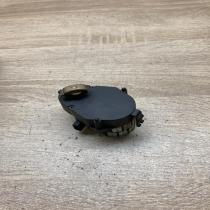 8391381   Air flap motor/actuator BMW 7 E38