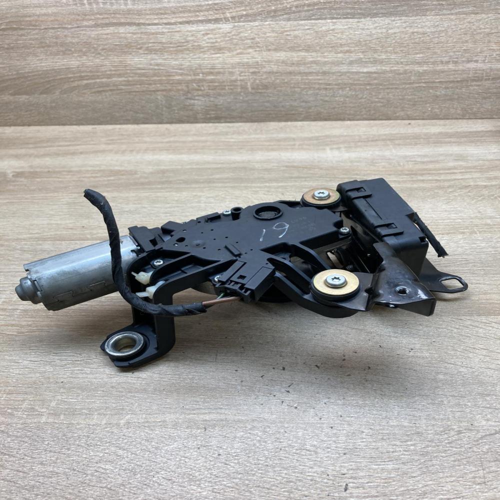1397220497 7171564  Rear window wiper motor BMW 5 E60 E61