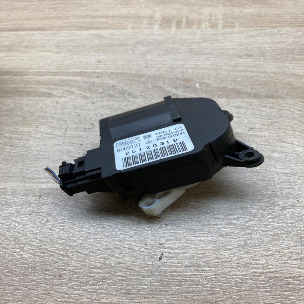 2512031B 006972T  Air flap motor/actuator Opel Zafira B