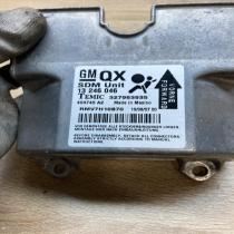 13246046 404745A2 QX Airbag control unit/module Opel Zafira B
