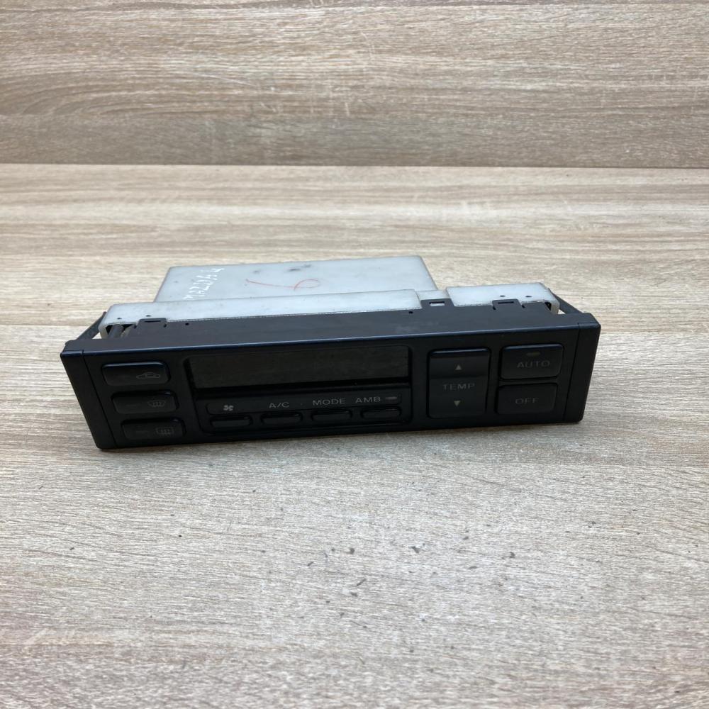 K19Z0GE4V   Climate control unit Mazda 6
