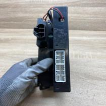 L915785Z E0623H2  Climate control unit Mazda 626