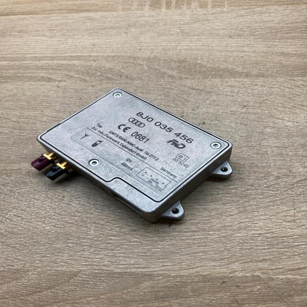 8J0035456   Aerial antenna amplifier Audi A5 8T 8F
