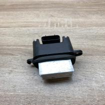VP5NEH 19E624 AA   Heater blower motor/fan resistor Nissan Navara D40