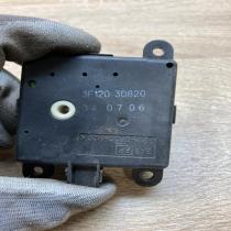 3F120 30820   Air flap motor/actuator Nissan Altima