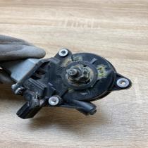 CM012070   Rear door window regulator motor Subaru Outback