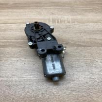 0390203212   Seat adjustment motor Chrysler 300 - 300C