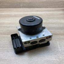 100925 01153 2M51 2M110 EB 5WK84031 ABS Pump Ford Focus