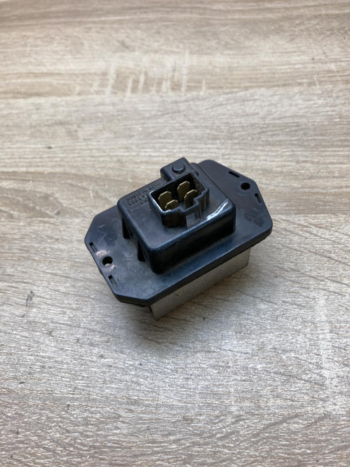 077800 0960   Heater blower motor/fan resistor Honda Accord