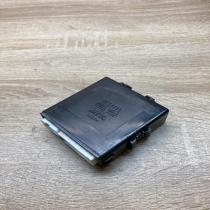 89224 48020 123300 6085  Door control unit/module Lexus RX 300