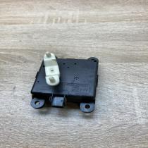 2L351 30840   Air flap motor/actuator Nissan Altima