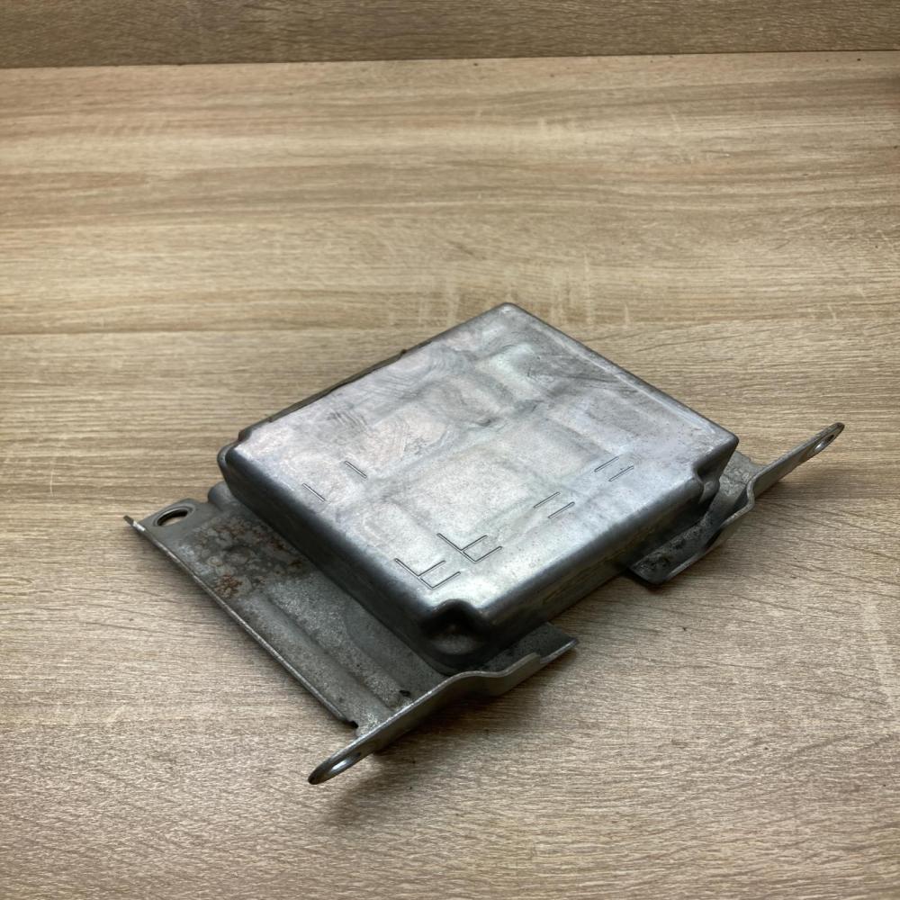 152300 3811 98221AE110  Airbag control unit/module Subaru Outback