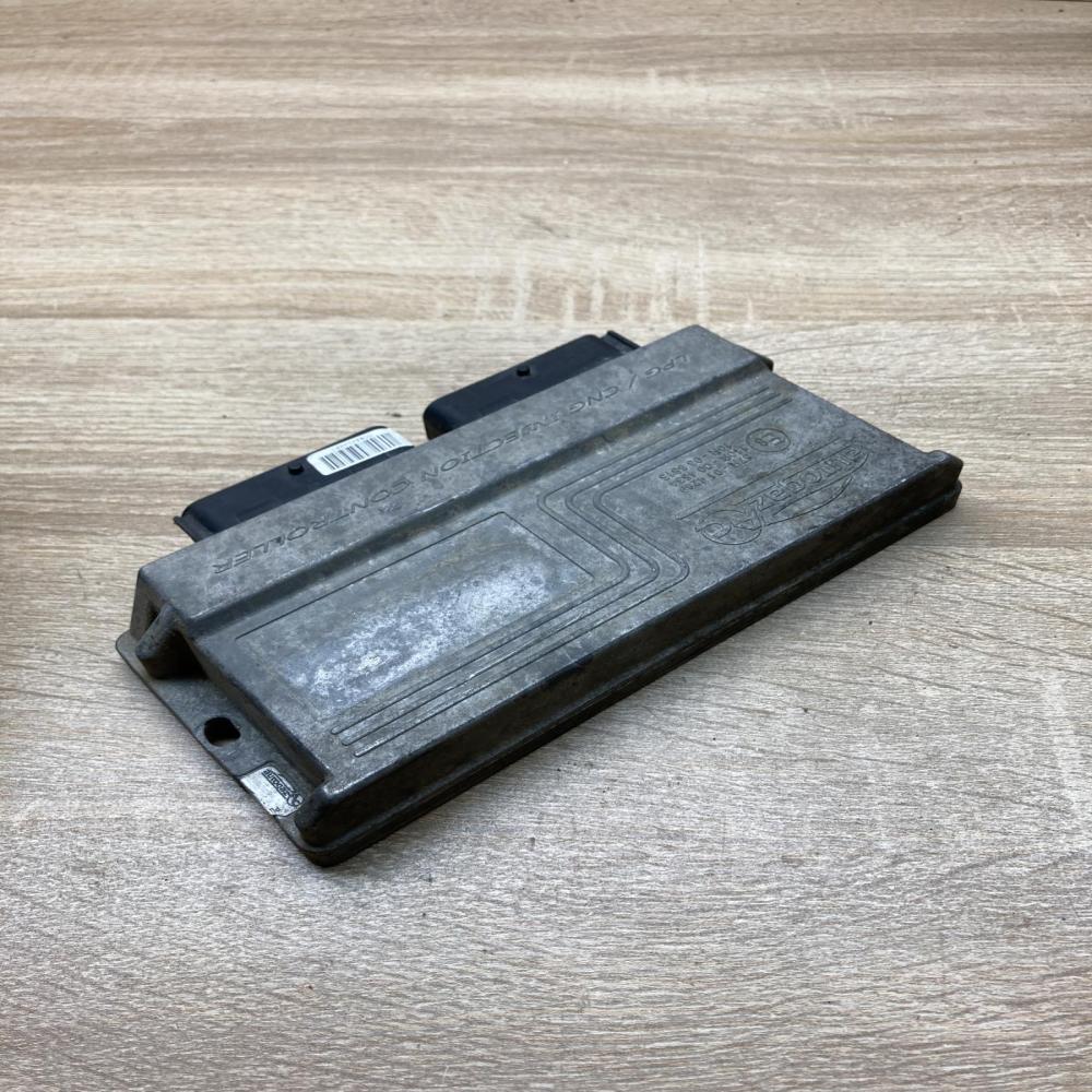 67R 014289 110R 004534  LP gas control unit module Volvo V70