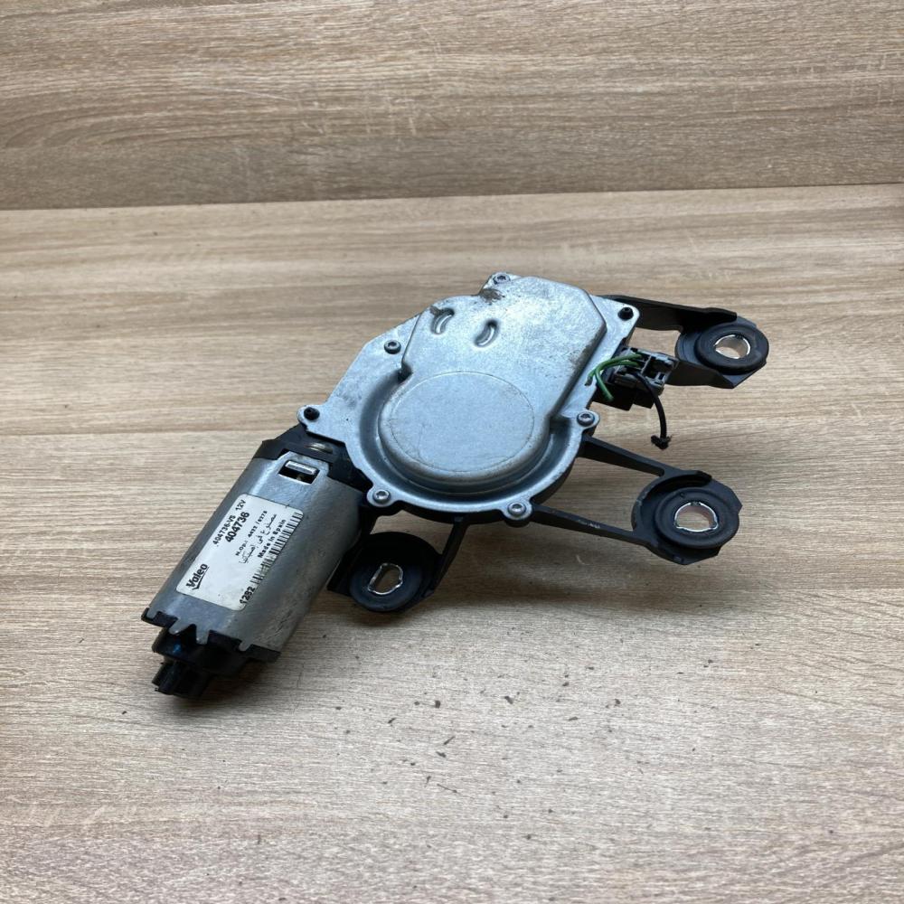 404736   Rear window wiper motor Ford Fiesta