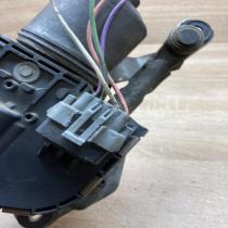 0390241722   Wiper motor Peugeot 407
