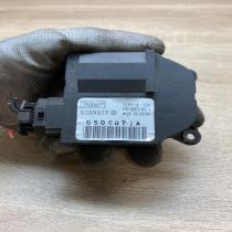 0506071A 030997F  Air flap motor/actuator Opel Vectra C