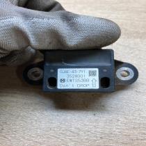 GJ6E 43 7Y1 GJ6E437Y1  Airbag deployment crash/impact sensor Mazda 6