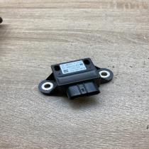 GJ6E 43 7Y1 GJ6E437Y1  Airbag deployment crash/impact sensor Mazda 6