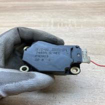 74935G 010903  Air flap motor/actuator Volvo XC90