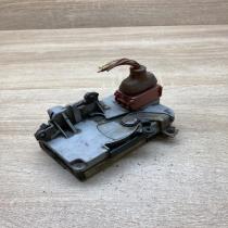 PEUGEOT 406 Door lock   Front door lock Peugeot 406