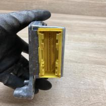 8200138952 601958800  Airbag control unit/module Renault Laguna II