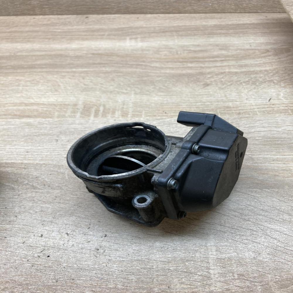 03G128063A   Throttle valve Volkswagen PASSAT B6