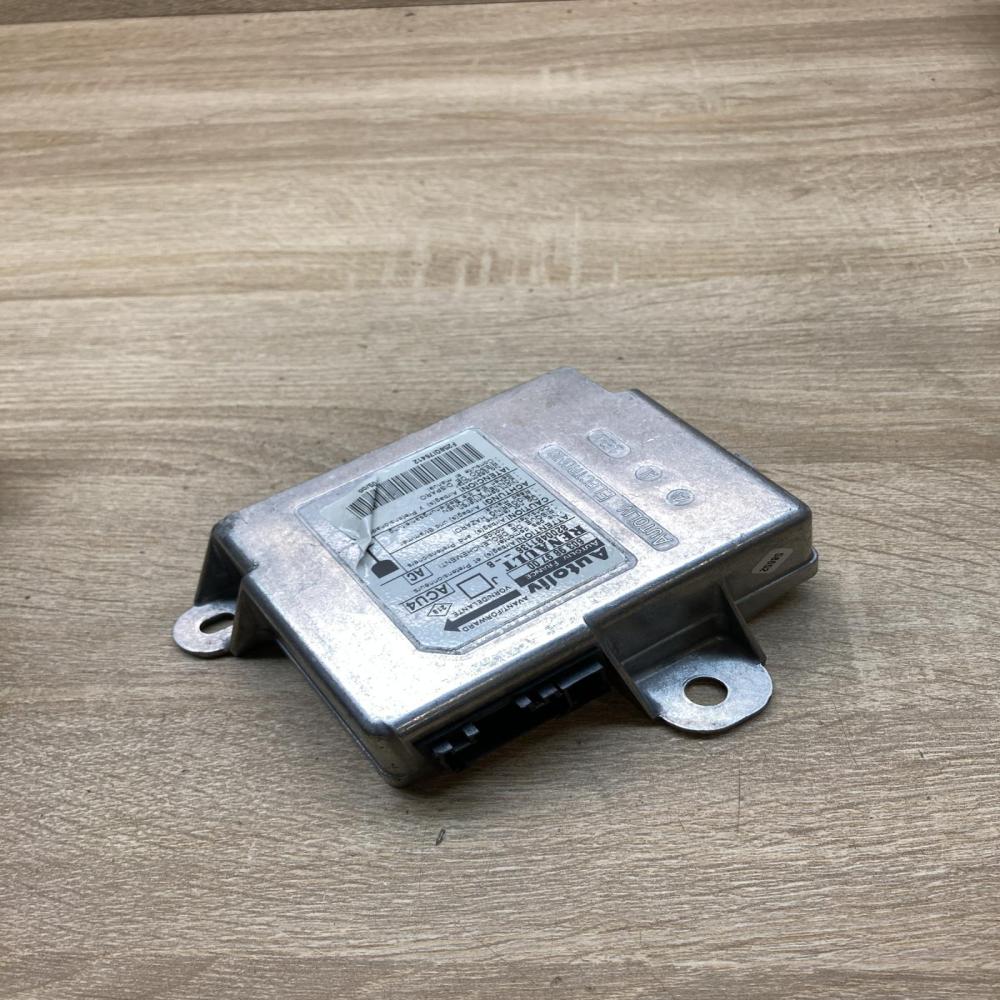 8200481136B 8200481136 B  Airbag control unit/module Renault Scenic II -  Grand