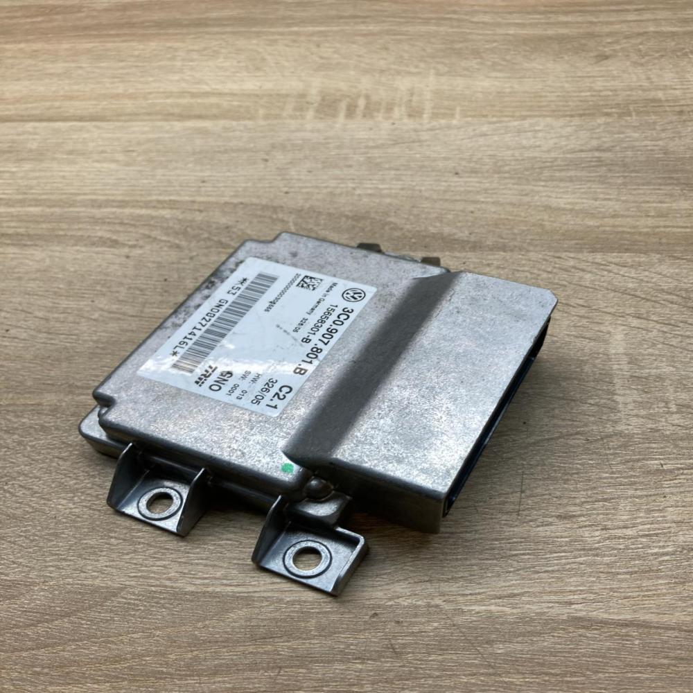 3C0907801B 15658301 B  Hand brake control module Volkswagen PASSAT B6