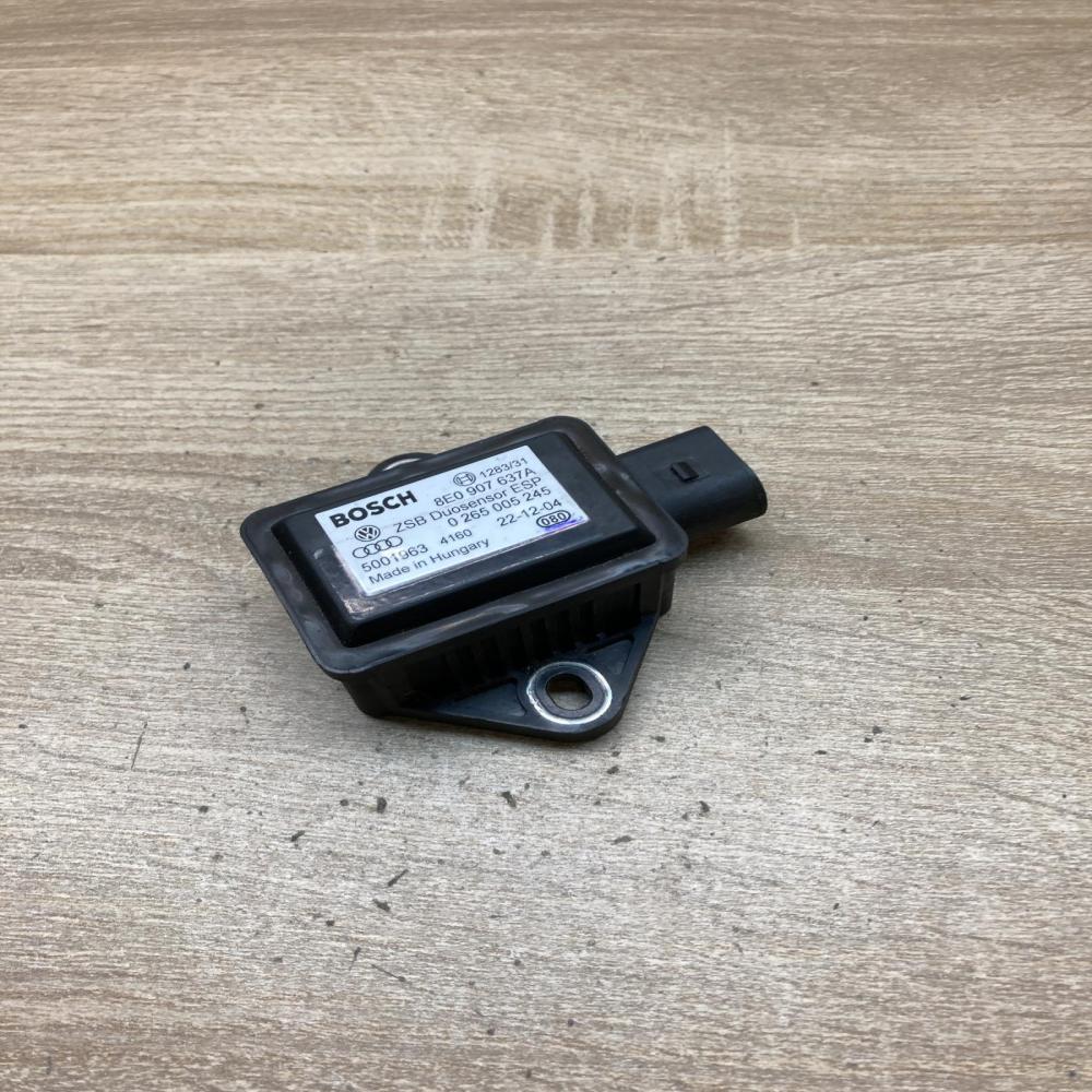 8E0907637A 0265005245  ESP acceleration yaw rate sensor Audi A4 S4 B6 8E 8H