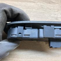 96326944ZJ   Electric window control switch Citroen C5