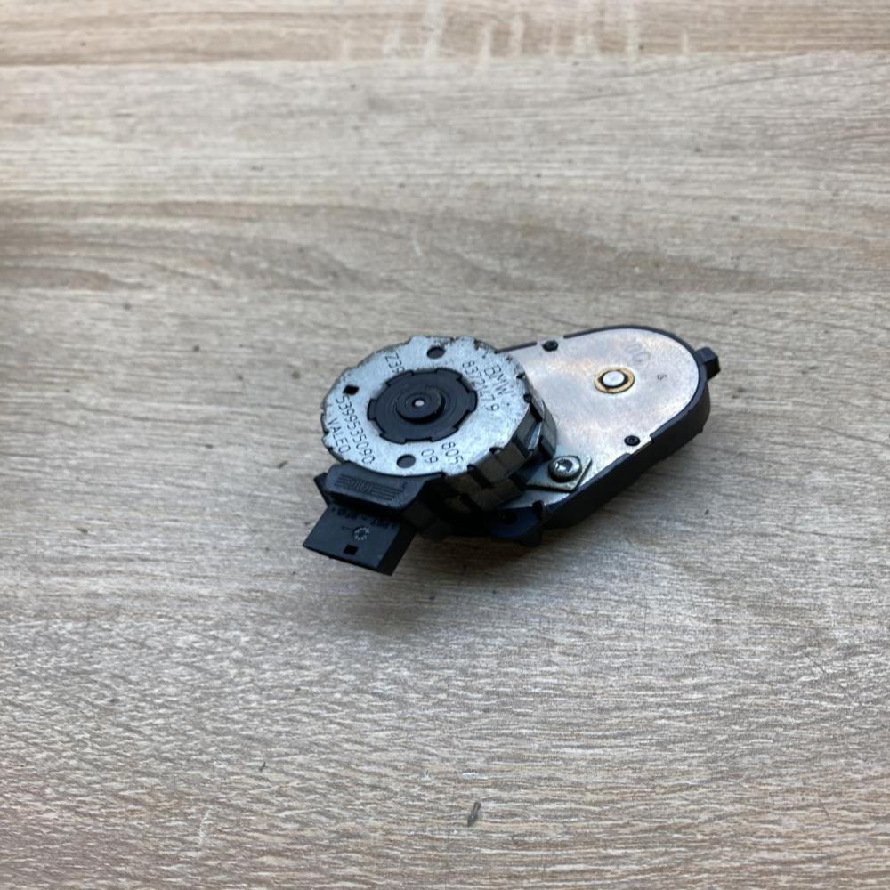 8372147   Air flap motor/actuator BMW 5 E39