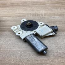 0130822031 69830 05100  Rear door window regulator motor Toyota Avensis T250