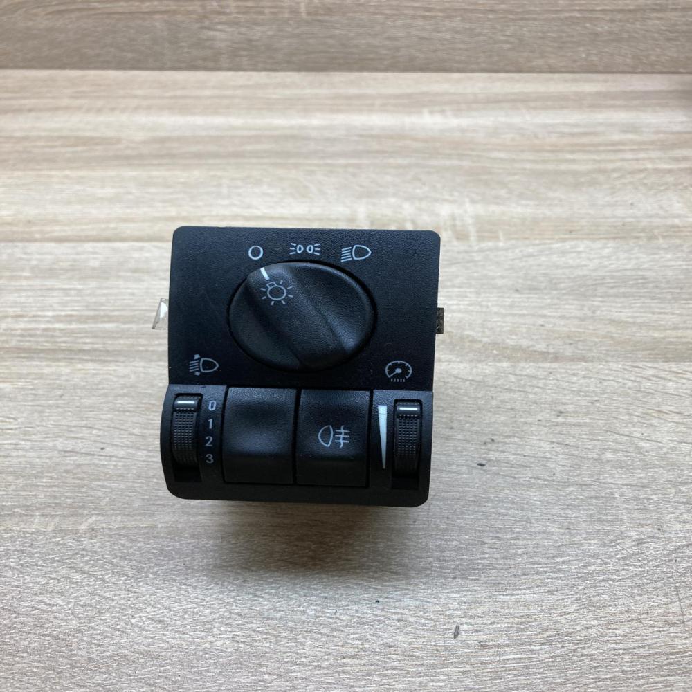 09180774   Light switch Opel Astra G