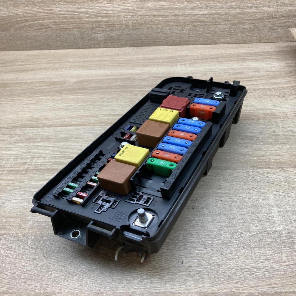 13170899   Fuse module Opel Vectra C