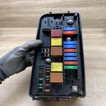 13187505   Fuse module Opel Vectra C