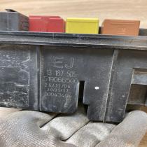 13187505   Fuse module Opel Vectra C