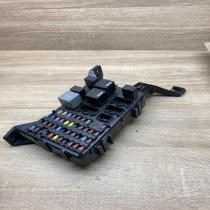 4S7T 14A073 AB 4S7T14A073AB  Fuse module Ford Mondeo Mk III